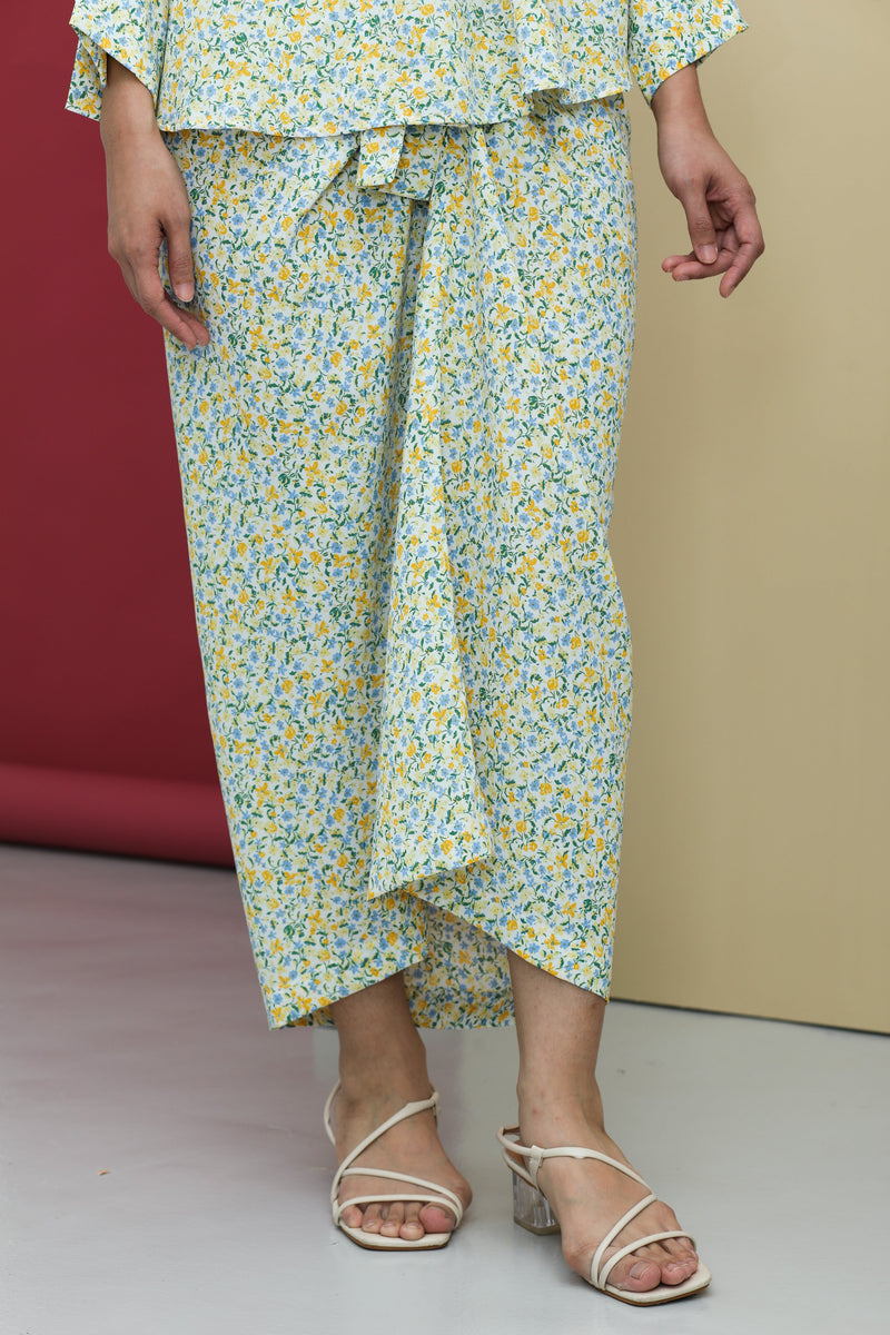 As Is Avery Floral Set Minty Garden