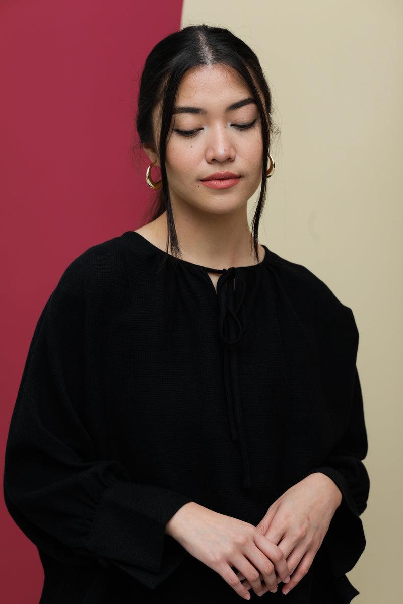 As Is Avery Cotton Top Black