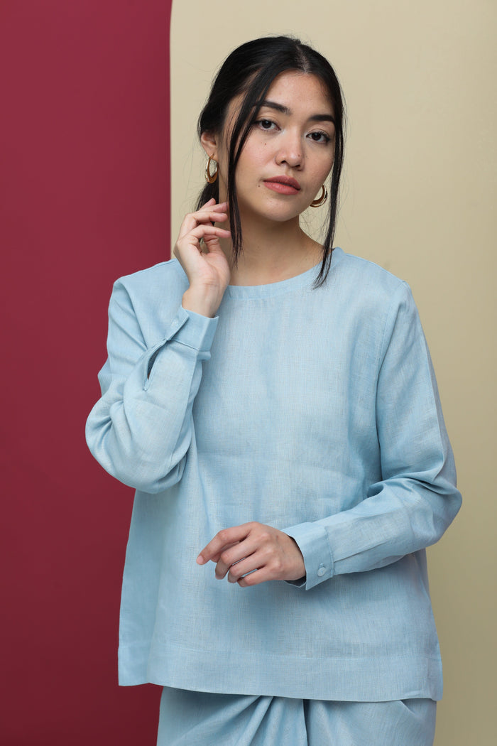 As Is Aimee Top Soft Blue