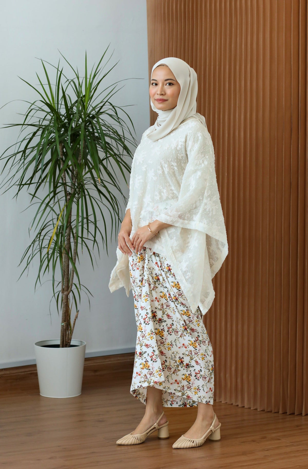 As Is Maia Instant Pareo Floral White